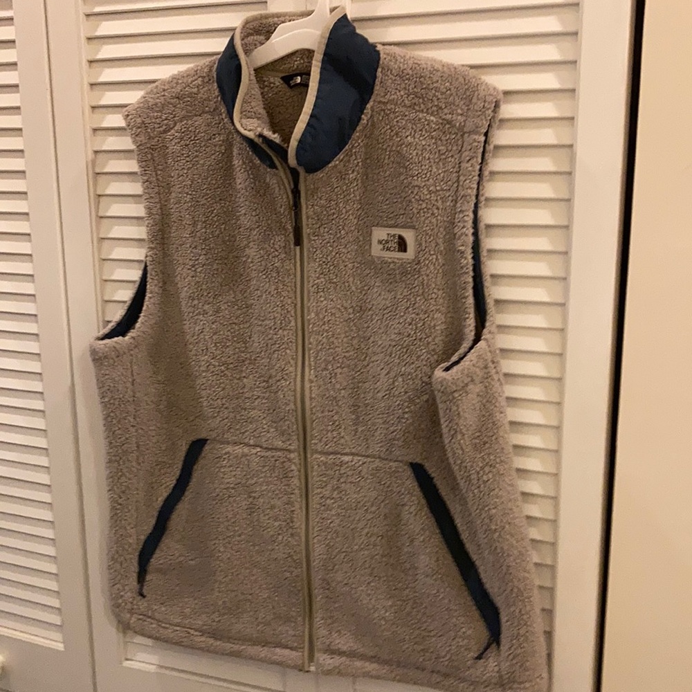 The North Face Campshire Sherpa Vest